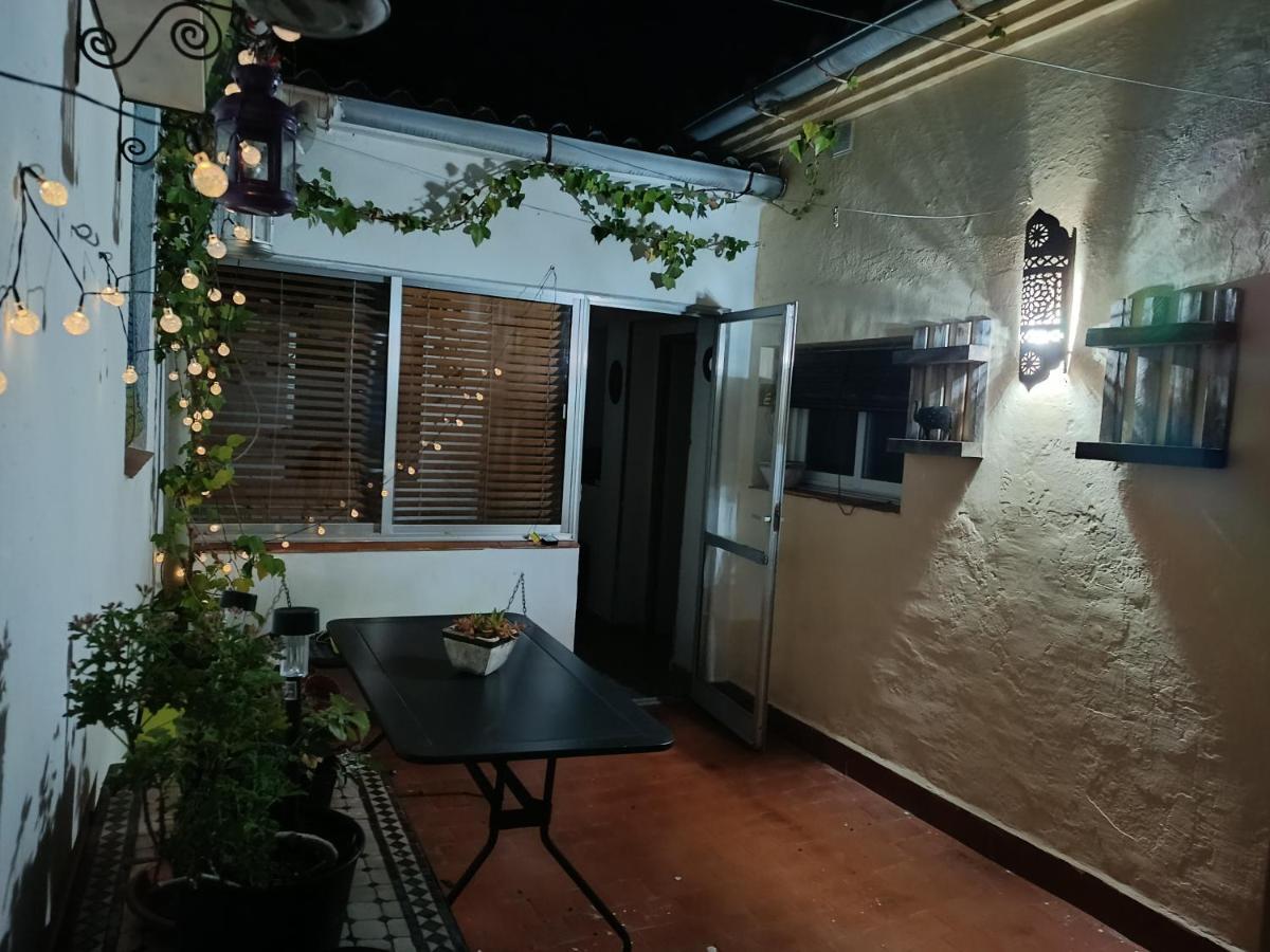 Naturalia: La Casita Con Patio Caceres Bagian luar foto
